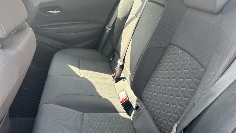 Toyota Corolla 1.8 VVT-i Hybrid Icon Tech 5dr CVT Hybrid Estate